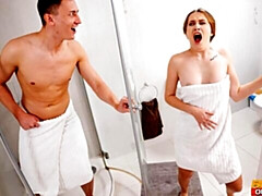 18 летние, Большая жопа, Большой член, Минет, Собачьи, Натуральные сиськи, Молоденькие, Сиськи