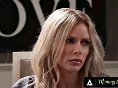 Grote mammen, Blond, Groepseks, Moeder die ik wil neuken, Slipje, Tiener