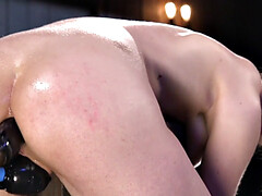 18 jahre, In den arsch, Grosse titten, Fesselspiele, Domination, Fetisch, Orgasmus, Spielzeuge