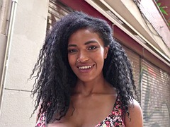 Grosse bite, Gros seins, Noire, Noir ébène, Hard, Maigrichonne, Adolescente, Nénés