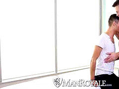 HD - ManRoyale sensual massage turns into red-hot orgy