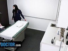 Sexy Teen Gets Her Pussy Physically Examined By Her Horny Physician