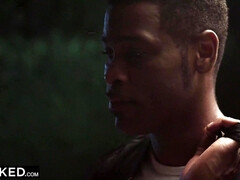 In den arsch, Aus dem arsch in den mund, Grosse titten, Blondine, Schwanz, Hardcore, Interrassisch, Küssen