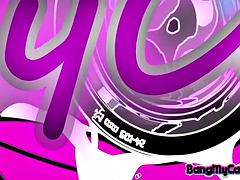 Amateur, Asiatique, Brunette brune, Masturbation, Solo, Adolescente, Nénés, Jouets