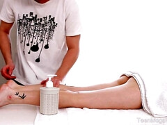 Nasty teen Bella Gray massage porn video