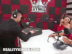 Grosser schwanz, Schwarz, Blasen