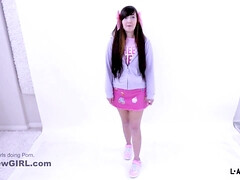 18 jaar, Enthousiasteling, Grote mammen, Pijpbeurt, Mollig, Sperma shot, Moeder, Tiener