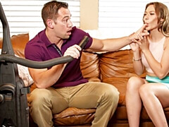 18 jaar, Grote kont, Grote lul, Pijpbeurt, Hondjeshouding, Natuurlijke tieten, Kut duiken, Tieten likken