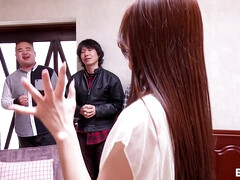 Asian Maki Fucks Fans On Onsen Tour