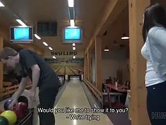 Man die toekijkt, Tsjechisch, Vingeren, Likken, Geld, Gezichtspunt, Realiteit, Tiener