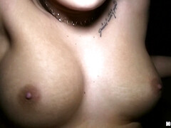 Leie, Blasen, Braunhaarige, Auto, Europäisch, Geld, Pov, Realität