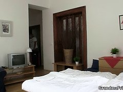 Grupo, Sexo duro, Maduro, Madres para coger, Pequeña, Gritar, Medias largas, Trio