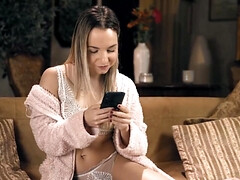 Поза 69, Красотки, Блондинки, Сидя на лице, Пальцем, Хд, Лизание, Молоденькие