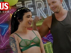 Leie, Grosse titten, Braunhaarige, Hundestellung, Spiele, Handjob, Hd, Pornostars