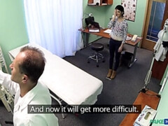 Amateur, Sucer une bite, Tir de sperme, En levrette, Branlette thaïlandaise, Léchez, Nénés, Uniforme