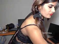 Азиатки, Большая жопа, Индианки, Латекс, Белье, Нейлон, Софткор, Спандекс