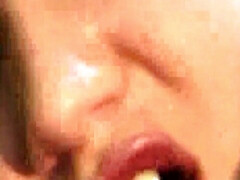 Grosser arsch, Grosse titten, Blasen, Braunhaarige, Spermaladung, Interrassisch, Milf, Vintage