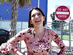 Grosser arsch, Grosser schwanz, Braunhaarige, Spermaladung, Kehlenfick, Behaart, Pov, Jungendliche (18+)