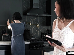 Tetas grandes, Morena, Tetona, Consolador, Lesbiana, Natural, Strapon, Tabú