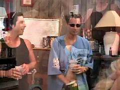 Amateur, Verga grande, Mamada, Universidad, Corridas, Sexo duro, Lamidas, Fiesta