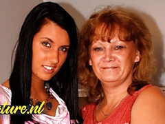 Enthousiasteling, Grote kont, Fetisj, Harig, Masturbatie, Rijpe lesbienne, Orgasme, Kut duiken