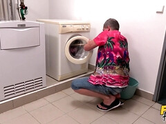 Leie, Arsch, Arschlecken, Blasen, Braunhaarige, Fetisch, Jeans, Piercing