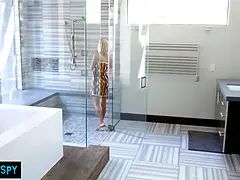 Baby sitter, Hd, Monstre, Petite femme, Chevaucher, Adolescente, Nénés, Mouillée