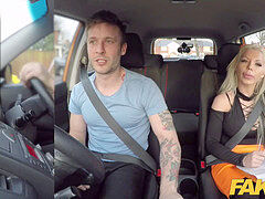 Grosser schwanz, Lingerie