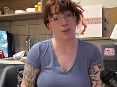 Enthousiasteling, Seksspeelgoed, Brillen, Hd, Roodharige vrouw, Alleen, Spuiten