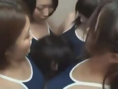 Asiático, Tetas grandes, Cfnm, Dominacion femenina, Fetiche, Grupo, Pajear, Adolescente