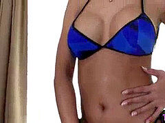 Asiatique, Tir de sperme, Talons, Jeunes transsexuelles thaïlandaises, Lingerie, Masturbation, Transsexuelle