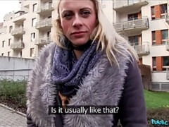 Blasen, Spermaladung, Hundestellung, Aufs gesicht abspritzen, Handjob, Im freien, Öffentlich, Schlucken