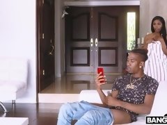 デカ尻, デカパイ, 黒人, フェラチオ, 茶髪の, 捕まる, バック, ピアス