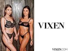 Erstaunlich, Arsch, Blasen, Hundestellung, Frau frau mann, Handjob, Jungendliche (18+), Flotter dreier