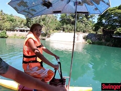 Leie, Asiatisch, Grosser schwanz, Braunhaarige, Hundestellung, Hd, Pov, Thai