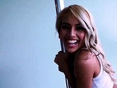 Mofos.com - Janice Griffith - I Know That damsel