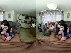 デカパイ, ブロンド, フェラチオ, 巨乳な, 手コキする, ハードコア, ハメ撮り, オッパイの