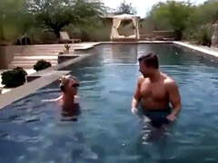 Любители, Садо мазо, Бикини, Блондинки, Немки, Массаж, Бассейн, Шпионские видео