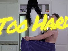 Grosser schwanz, Kehlenfick, Schmuddelige sprache, Hd, Rau, Schreiend, Hintern versohlen, Jungendliche (18+)
