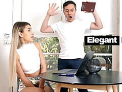 Grosser schwanz, Blasen, Tochter, Hundestellung, Familie, Handjob, Pornostars, Titten