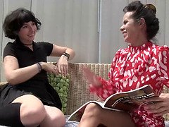 18, デカパイ, Hd, 淫乱熟女, 母, タトゥー, ティーン, オッパイの