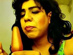 Grosser schwanz, Crossdresser, Latina, Lingerie, Masturbation, Mexikanisch, Milf, Transfrau