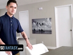 18 jaar, Blond, Aangekleed, Hondjeshouding, Groep, Geschoren, Tiener, Trio