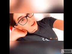 Leie, Arsch, Braunhaarige, Fingern, Selbstgemacht, Masturbation, Rasiert, Solo