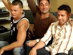 Mamada, Corrida, Grupo, Pajear, Sexo duro, Público, Adolescente, Tetas