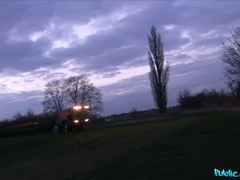 Enthousiasteling, Pijpbeurt, Auto, Sperma, Hondjeshouding, Buiten, Openbaar, Kut duiken