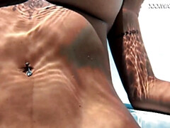 Бикини, Брюнетки, Женщины, Хд, Латиноамериканки, Бассейн, На публике, Соло