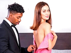 Chambre à dormir, Sucer une bite, Brunette brune, En levrette, Interracial, Maigrichonne, Adolescente, Nénés