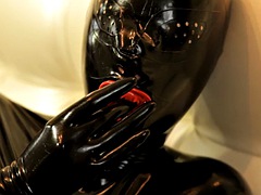 Fétiche, Latex, Solo