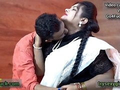 Indian Bengali Bhabhi With Ex Boyfriend Romantic Night Love Sex - Homemade